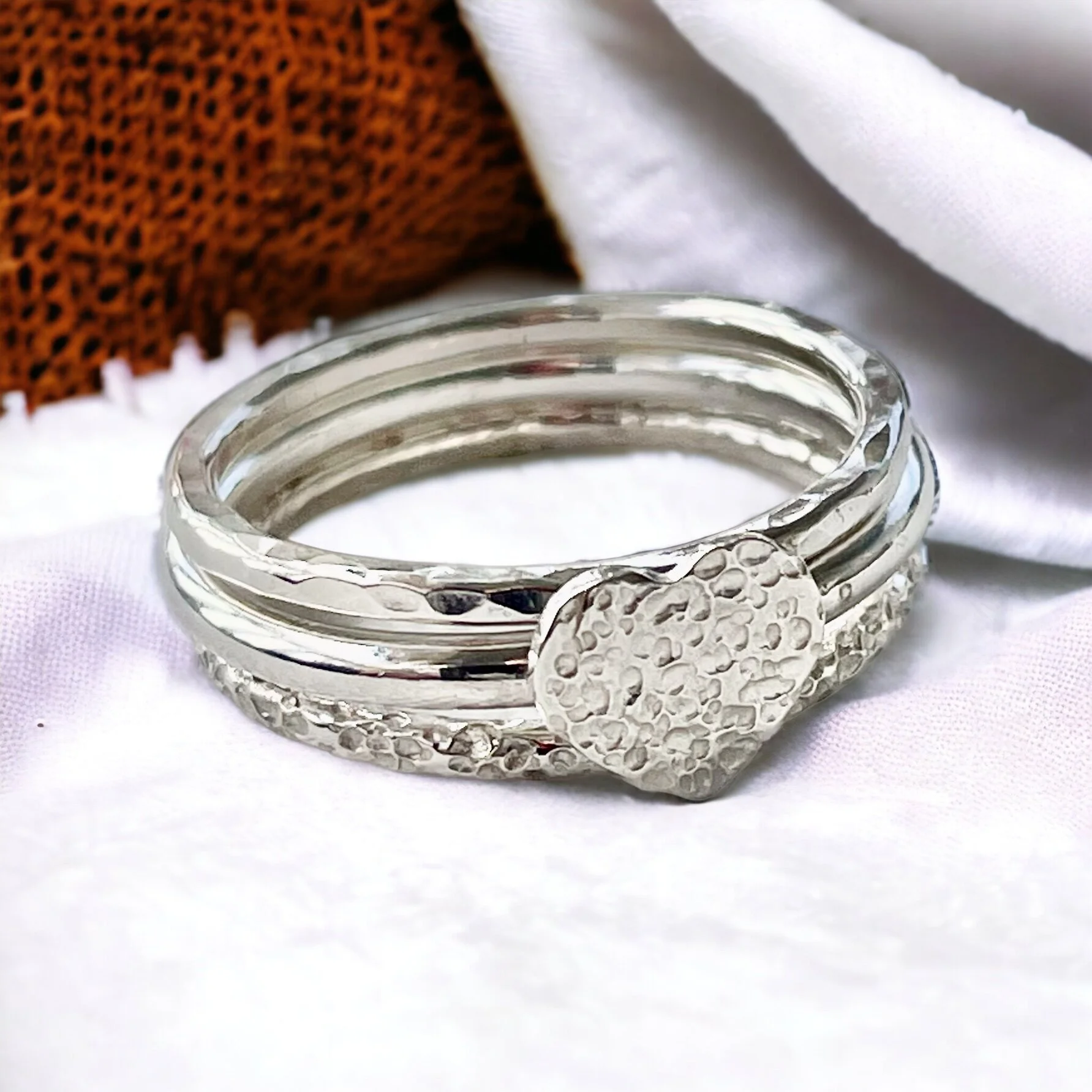 C5353BD5-0964-4689-9CD2-A2A5340DBF15