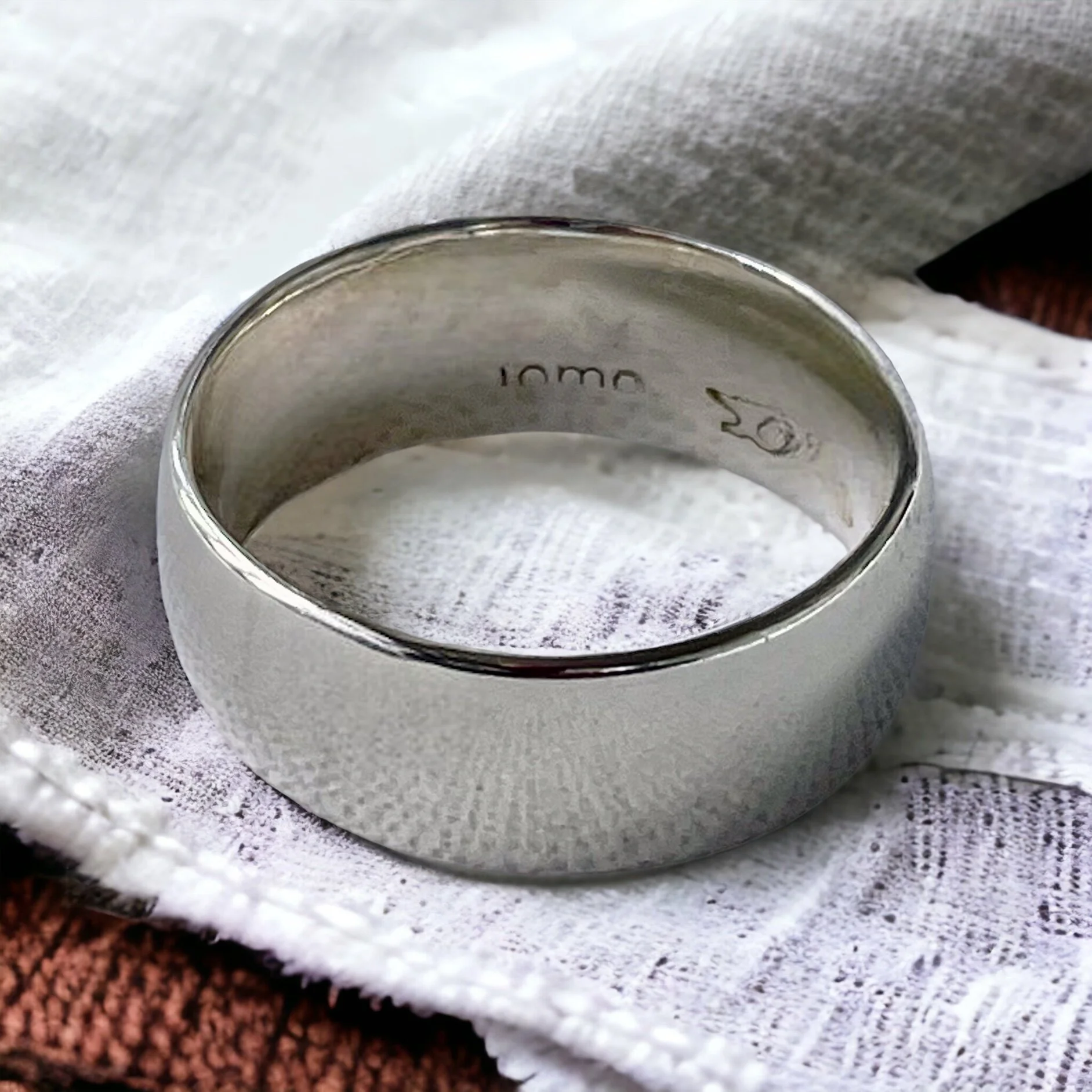 B40AC558-D403-4B38-B6EB-AF836F6D8DD7