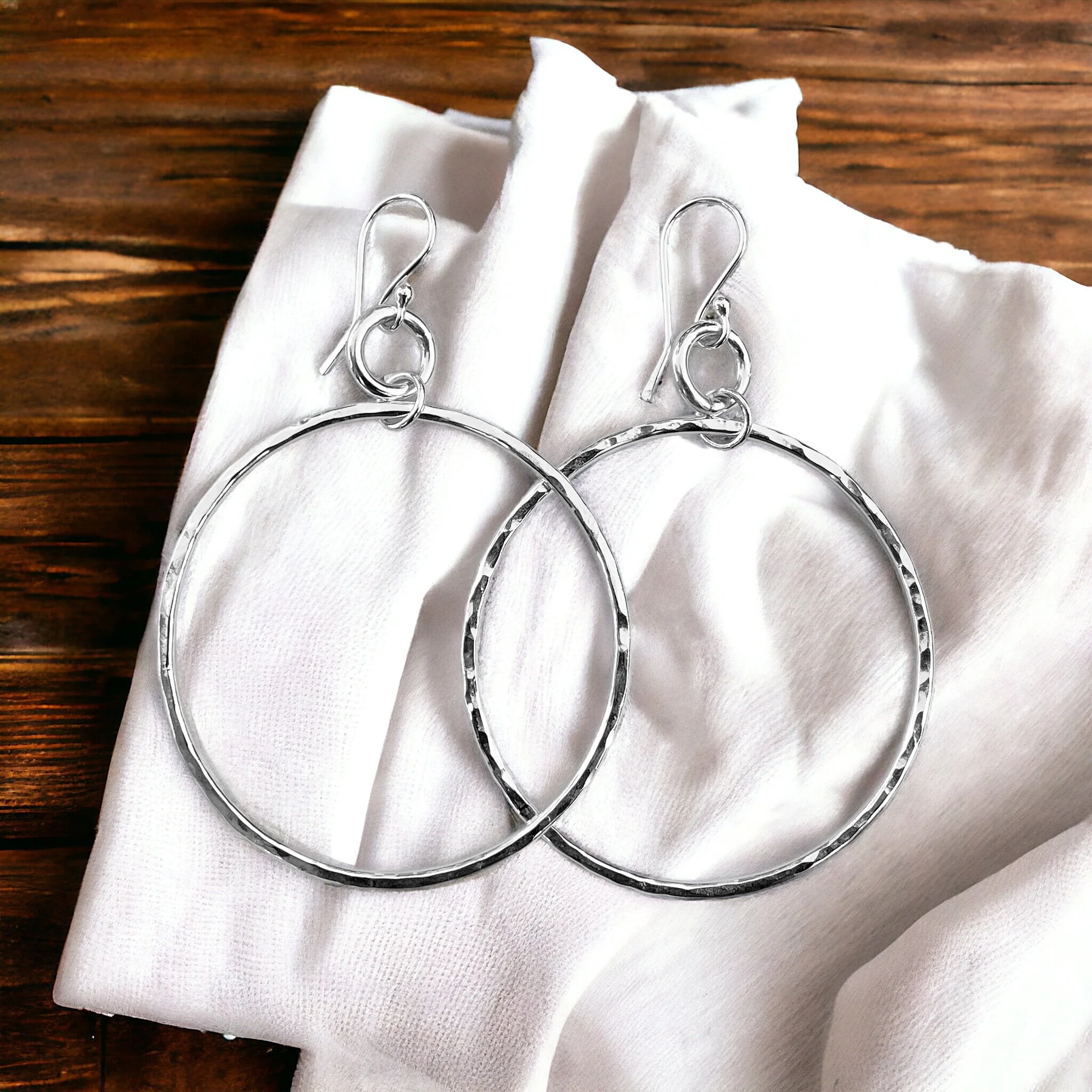 2A2B0D2B-3EE5-4C7C-805B-BEFEDCDF765A