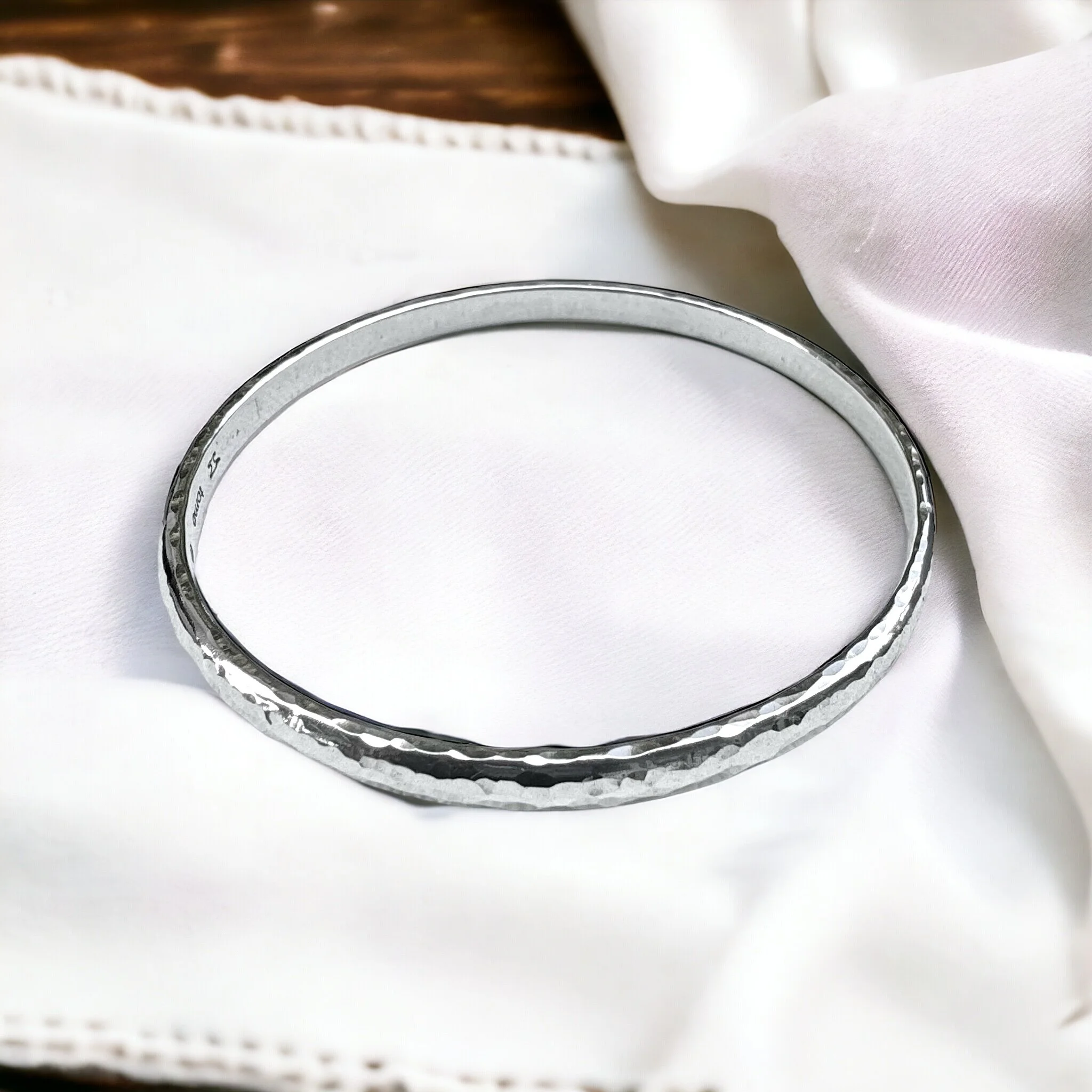 883C7021-8BF0-430D-9FEA-3F716136F92D