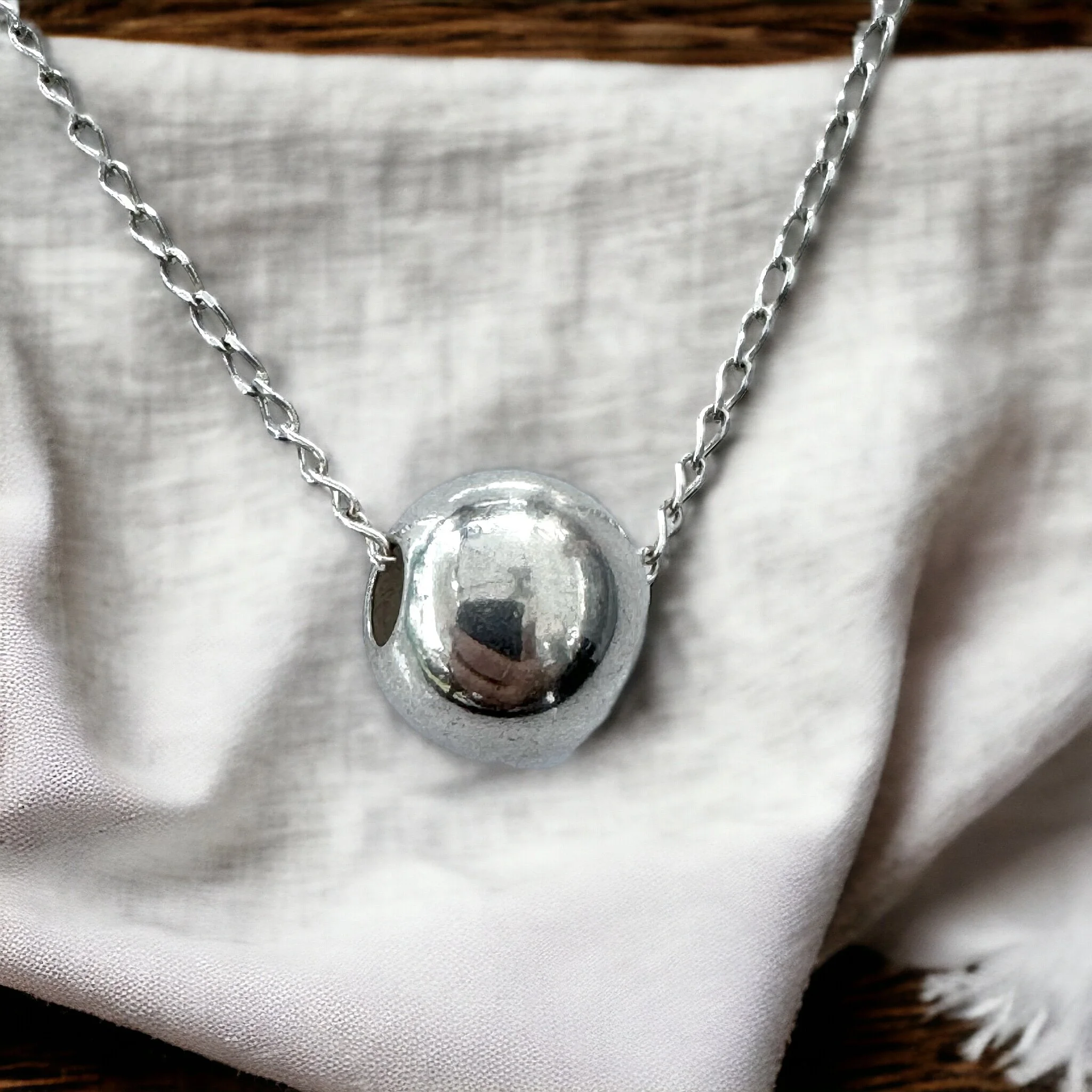 75B49A36-3D30-44EE-9D24-9F36BB98D721