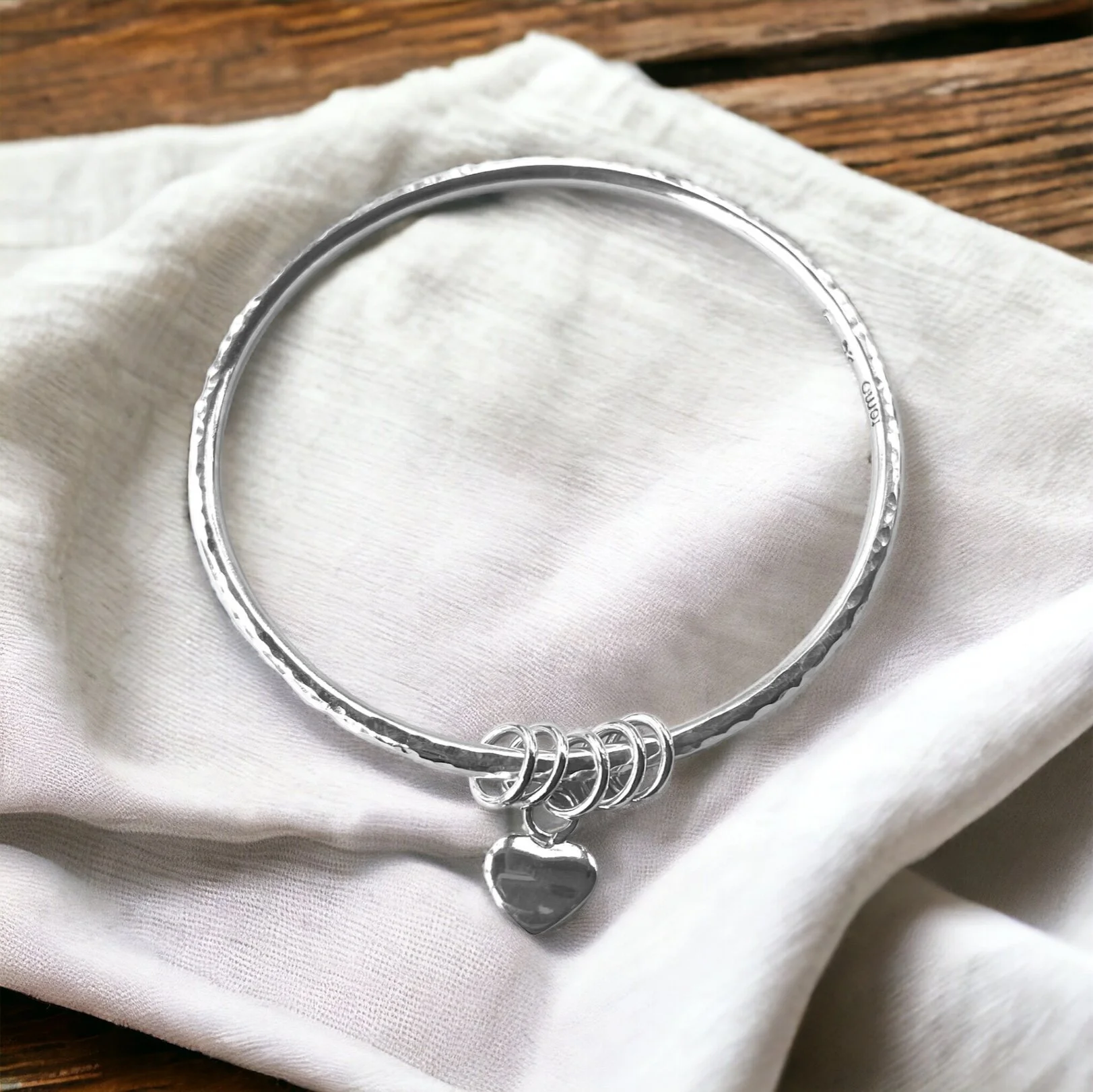 518E761D-AE07-42F2-9666-EA4A3E2CC8F4