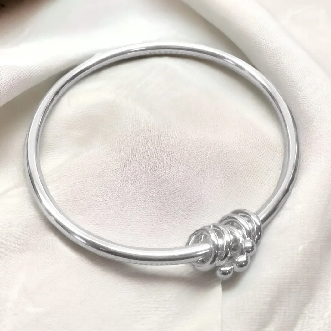 74864111-CC43-4312-A55B-C6151410D636