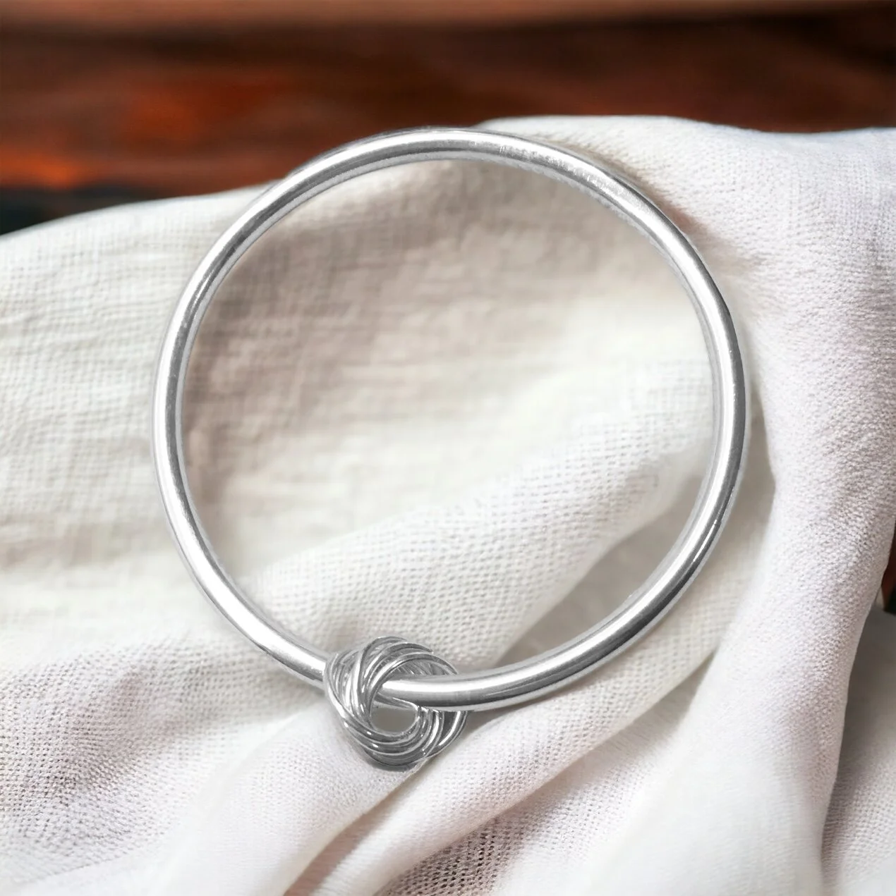 4693D82D-07B7-4B38-836B-D7B29B02C89C