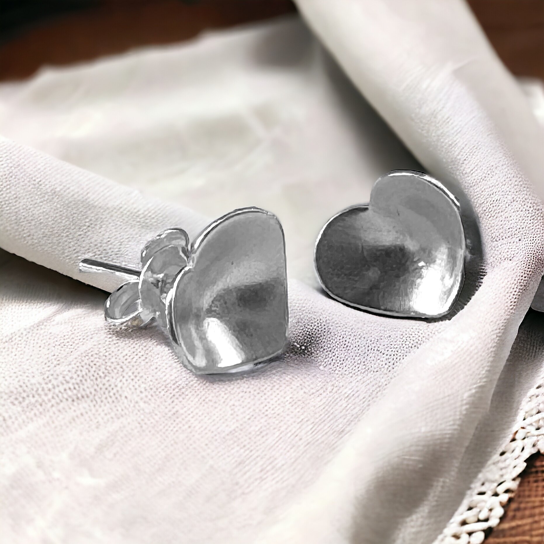 FA66BC4C-EF77-49DD-A679-1D3409ED9451