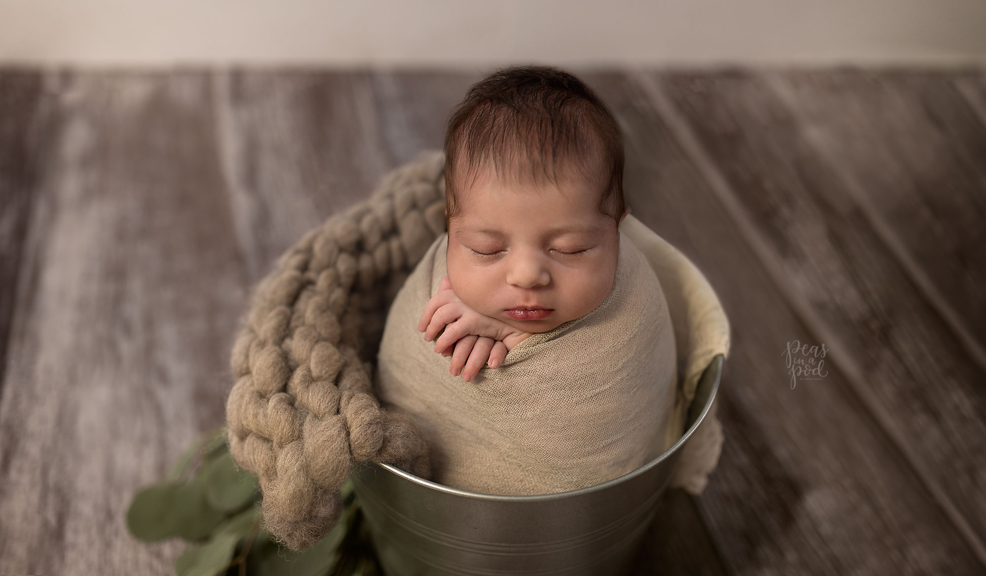 Newborn baby family photographer Fremantle Perth