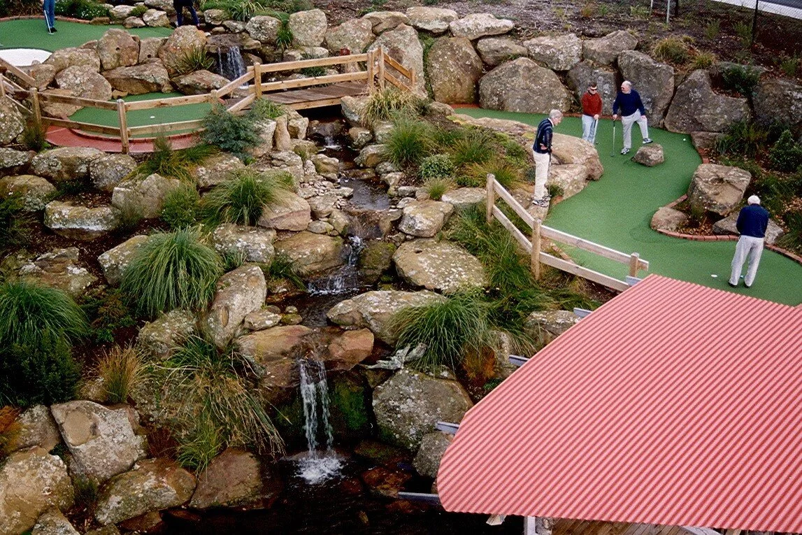 Waterfalls & rockwork