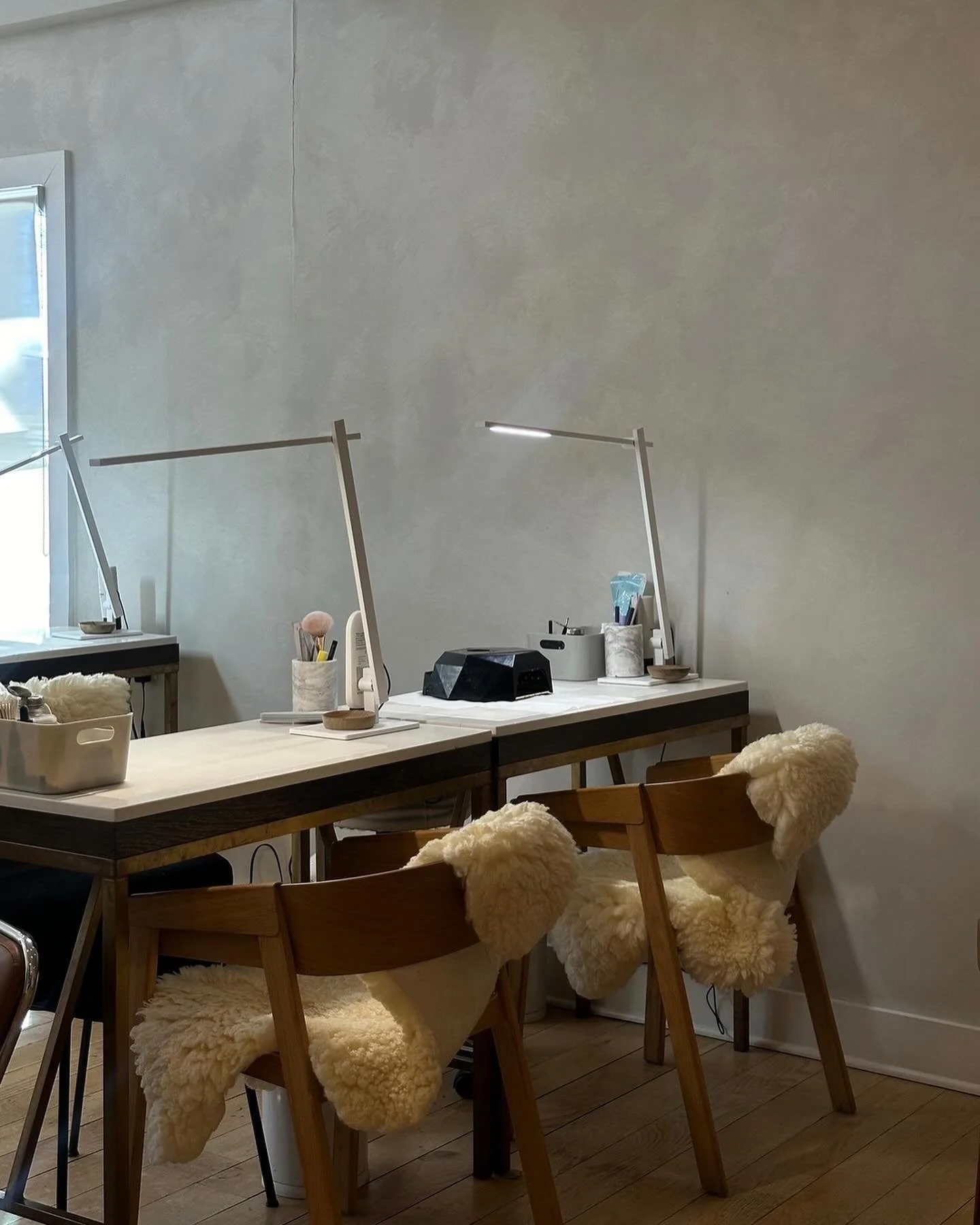 Salon Vibes 😍✨🤎