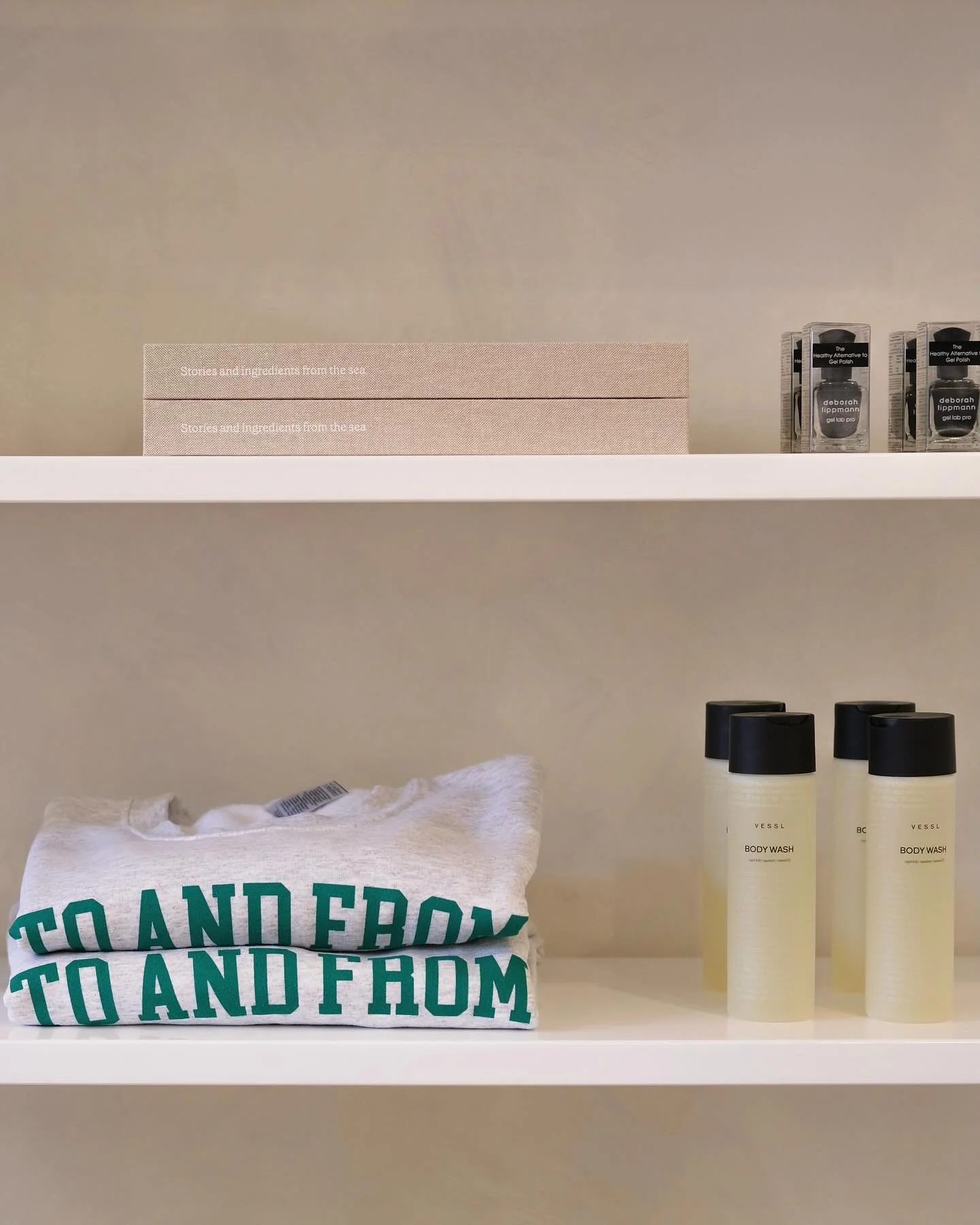 Limited Edition T&amp;F Sweatshirt available in salon.
&ldquo;No, I Won&rsquo;t Do The Dishes&rdquo; #iykyk

#nails #nailsalon #boutiquesalon #favoritesweatshirt #shoplocal #gelmanis #manicures #pedicures