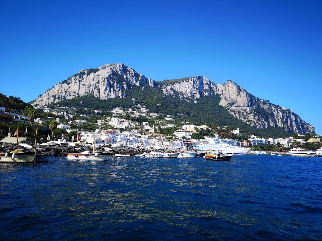 Capri_scene_Sep_18.jpg