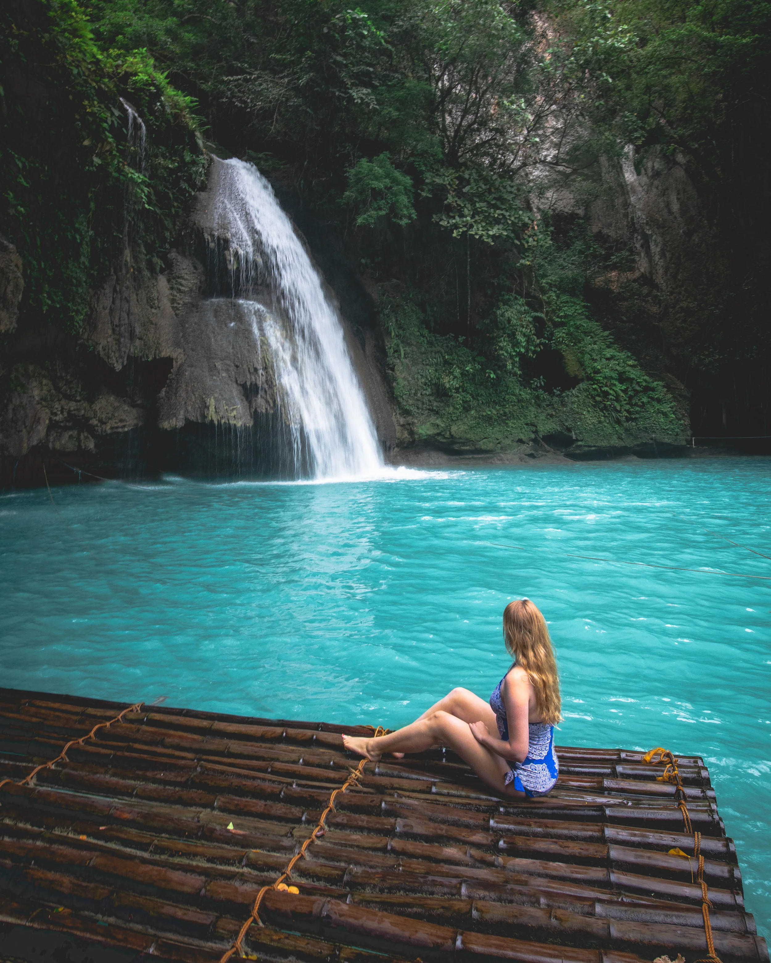 Kawasan Falls Cebu How To Beat The Crowds And Get This Beautiful Waterfall To Yourself Walk My World