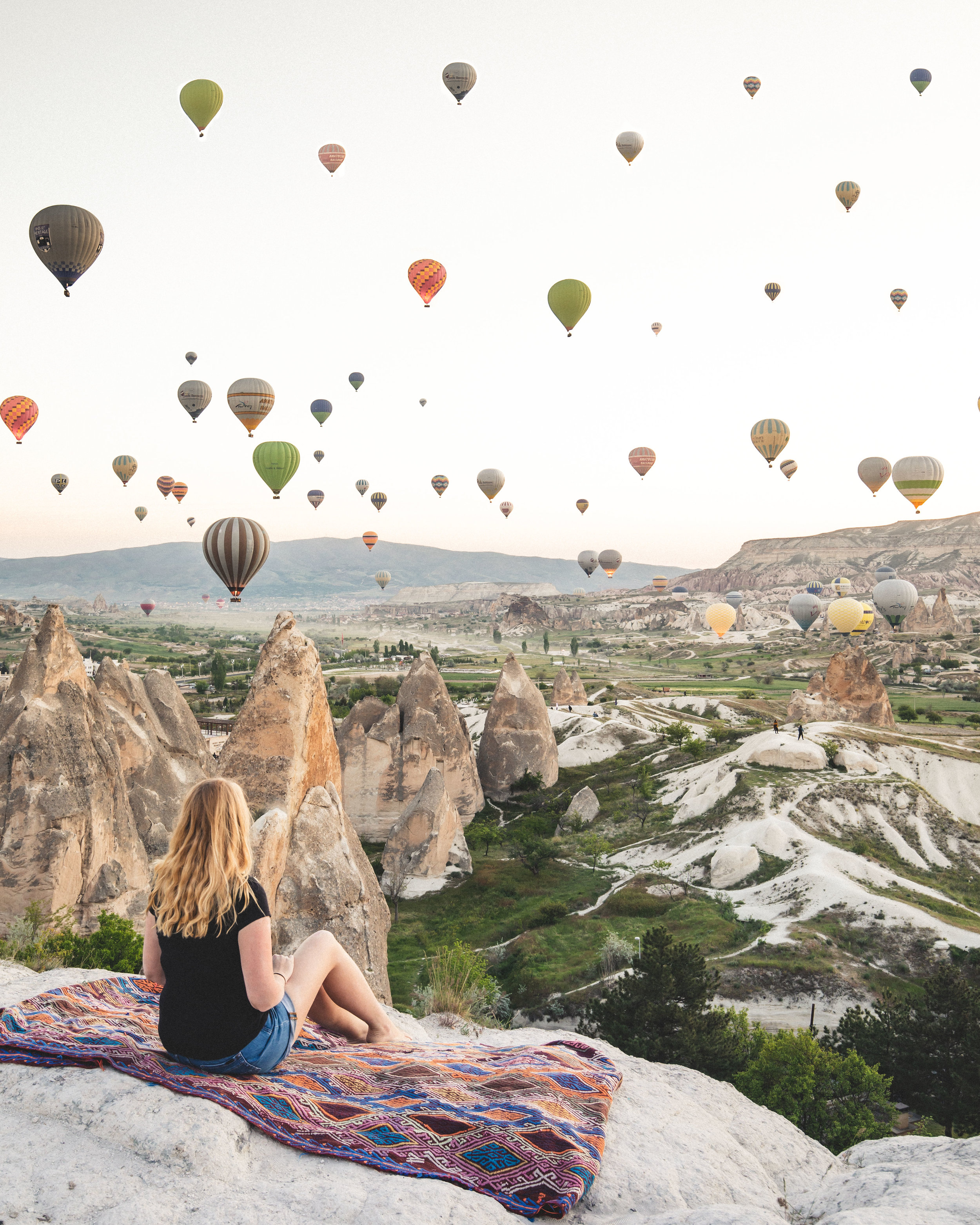 Huisje open haard Samengroeiing 8 of the Most Beautiful Sunrise and Sunset Spots in Cappadocia — Walk My  World