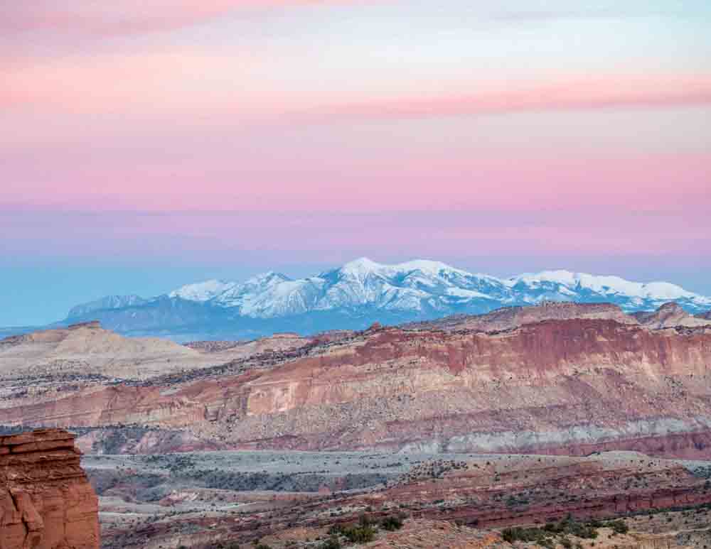 Verbetering Gangster Ananiver The best Capitol Reef Hikes: how to see these epic trails in 1 day — Walk  My World