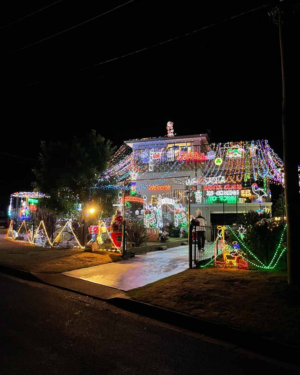 The Christmas lights in Jindabyne