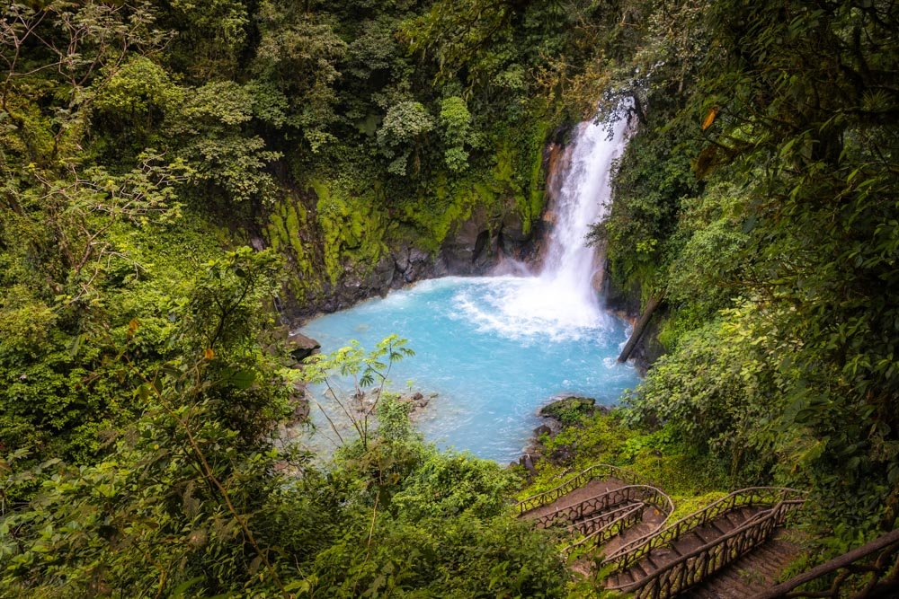 Paradise Falls VIC Part 1. You can walk behind this Waterfall, a