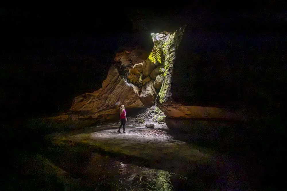 Bells Grotto: a hidden cave and easy walk-in canyon