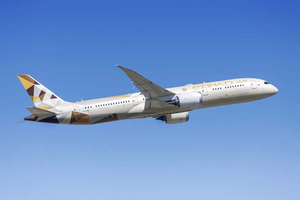 Etihad Business Class Review between Jakarta and London: is this the best value route in the world?