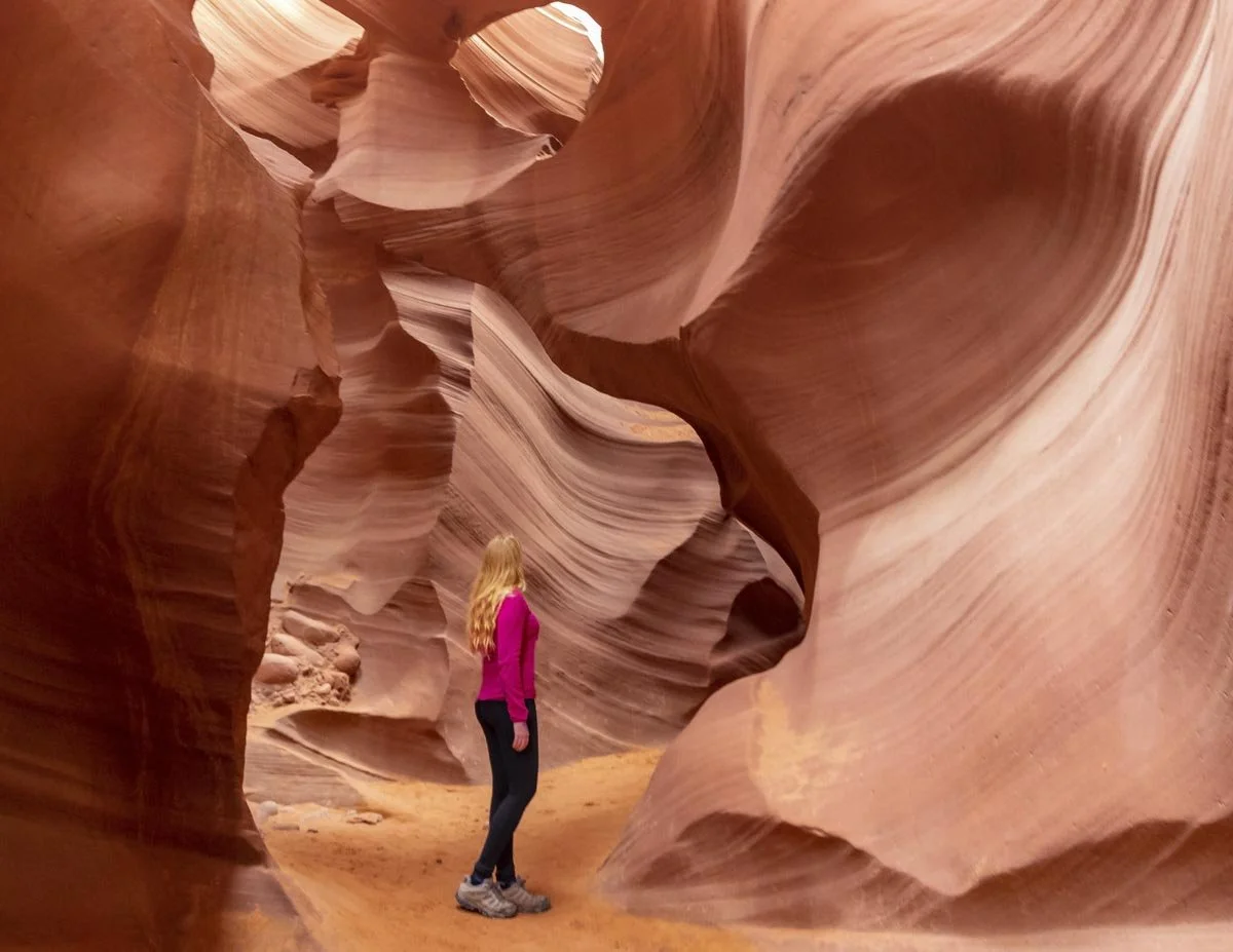 Upper vs Lower Antelope Canyon 2026: the latest options and prices