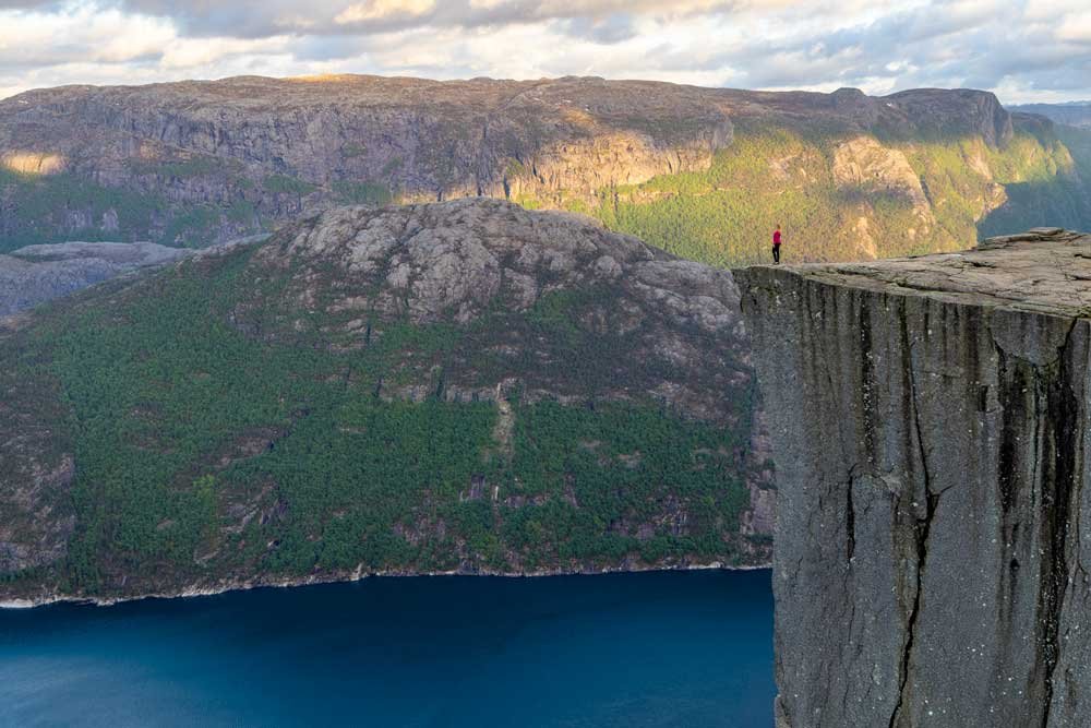 Exactly how to avoid the crowds on the Preikestolen Pulpit Rock Hike
