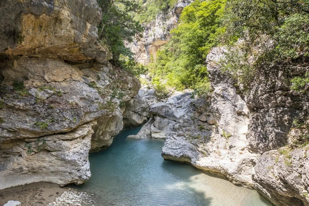 Gjiri I Kades: Berat's Turquoise Pools of Doom