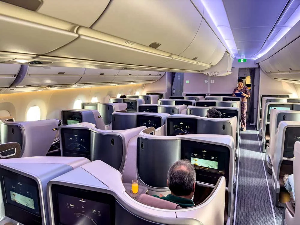 First Look Singapore Airlines Airbus A350 900 Business Traveller The
