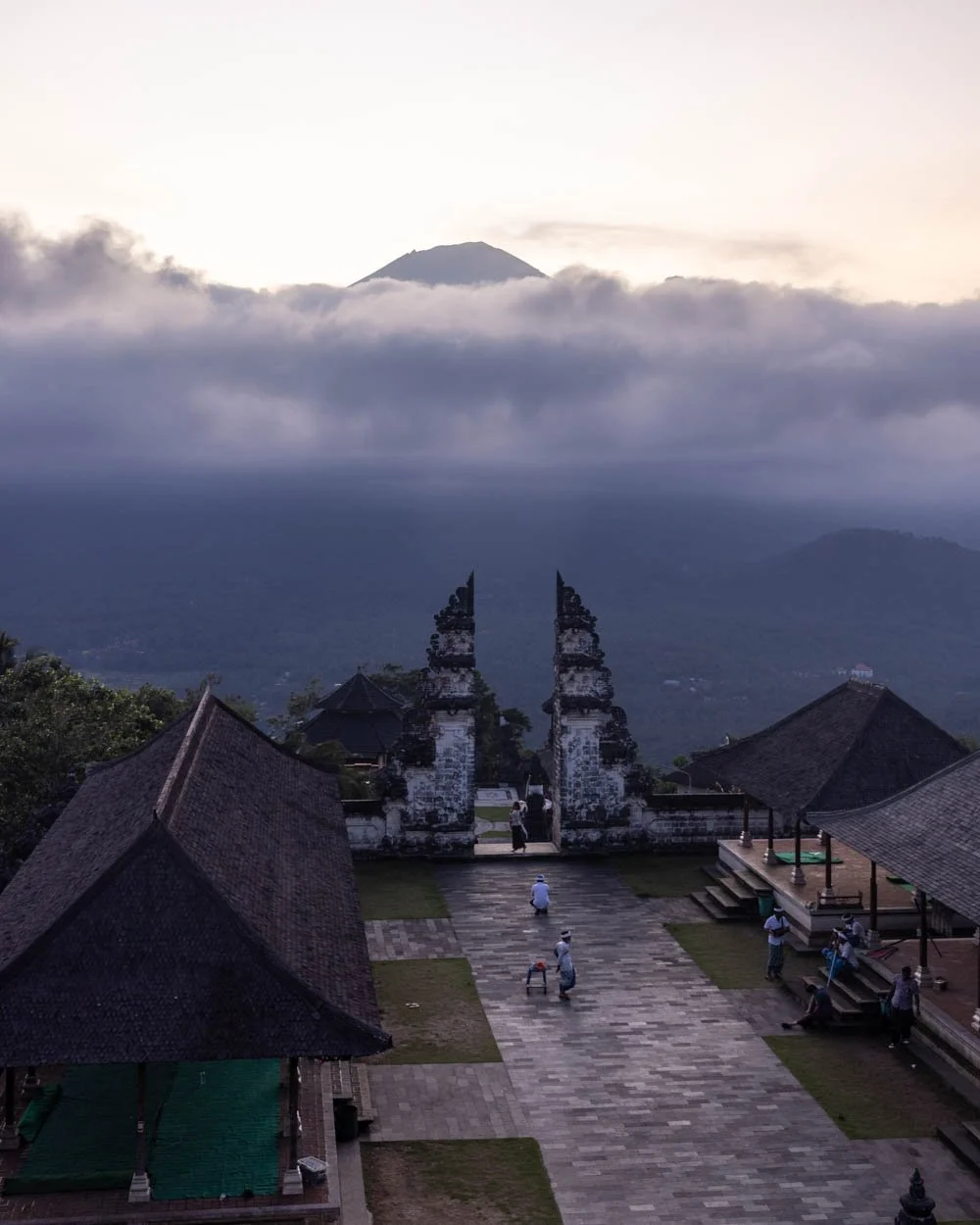 Sidemen, Bali Bucket List: Top 15 Things To Do And Experience – WHNL