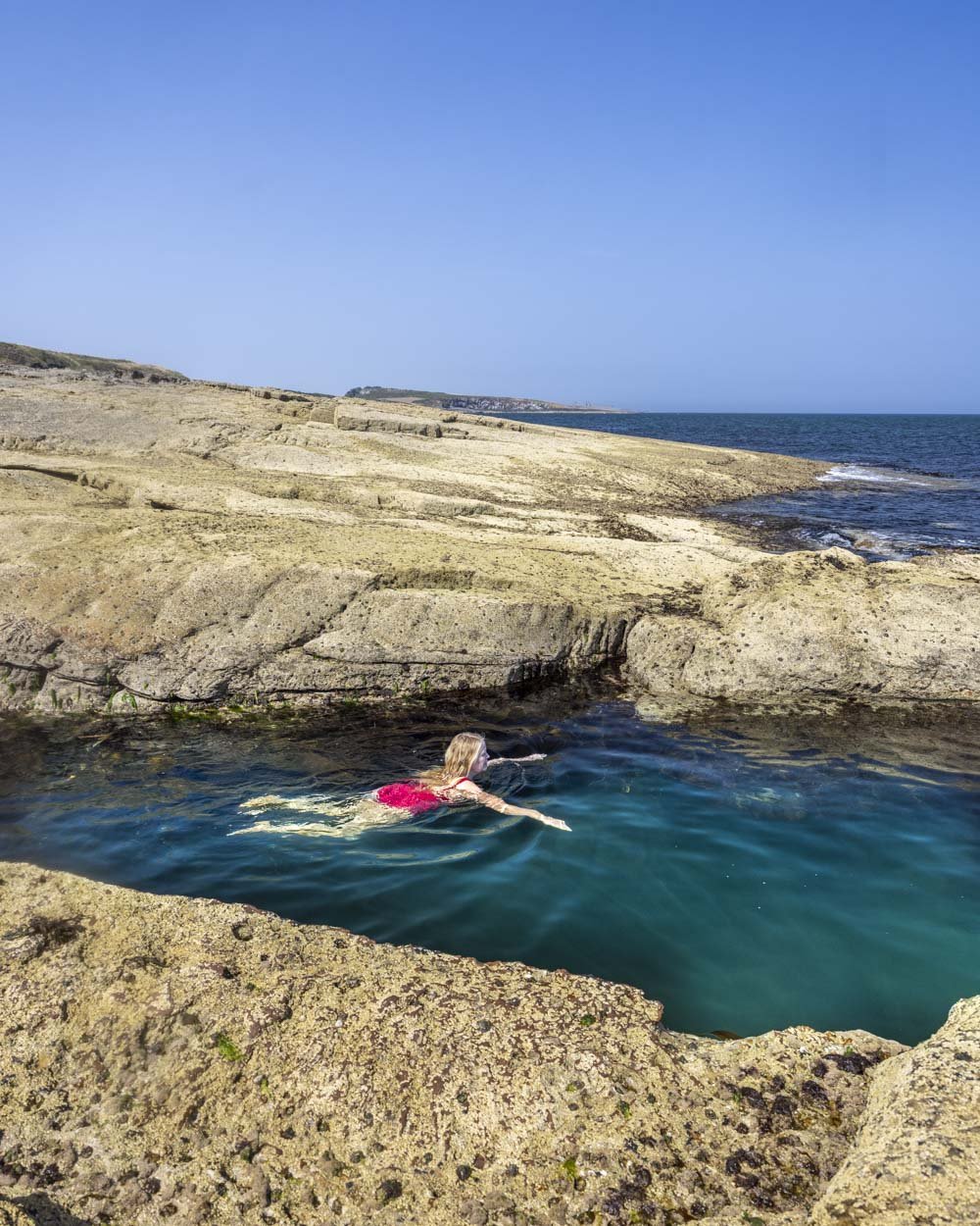 Rumbling kern rock channel