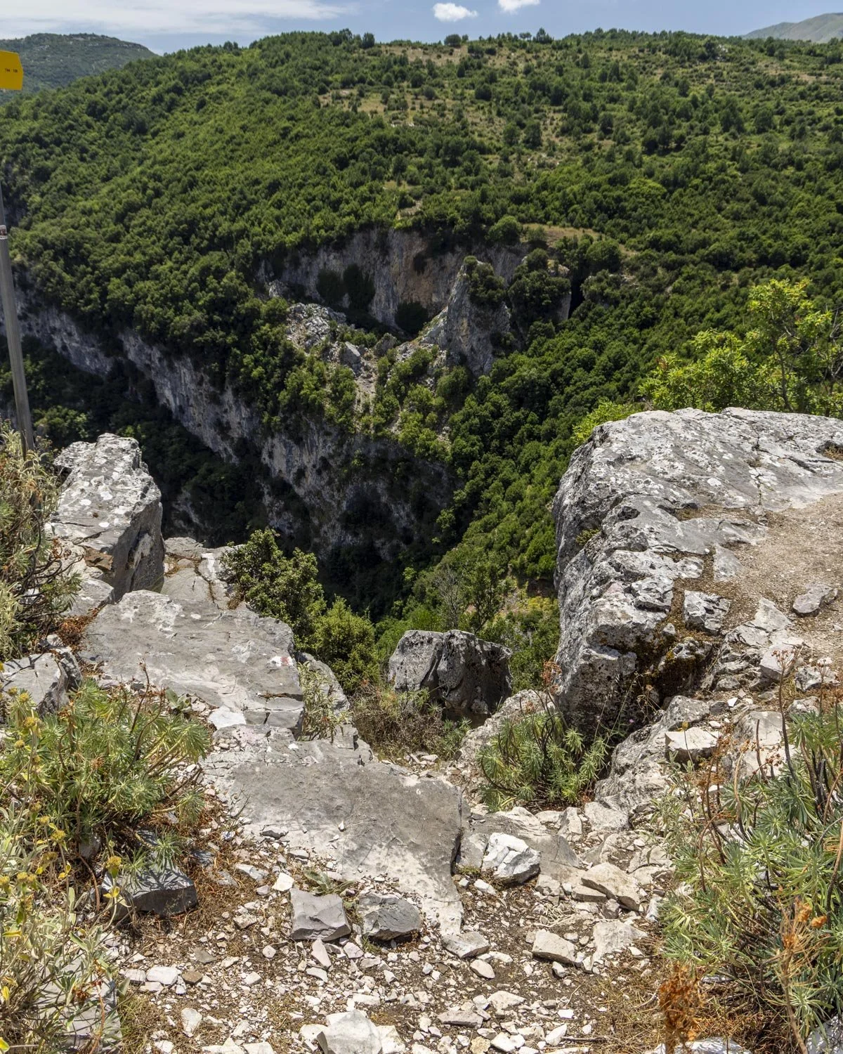 Nivicë Canyon