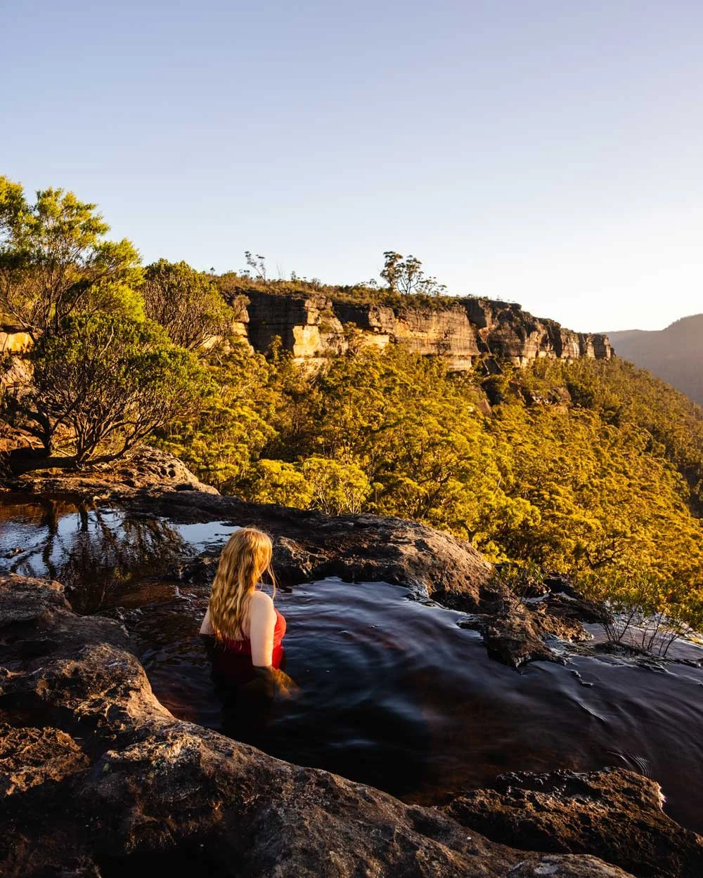 mount bushwalker pool