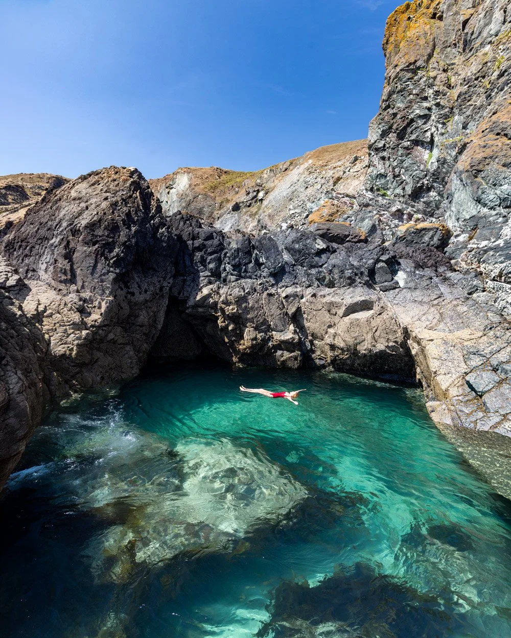 Kynance cove mermaid pool