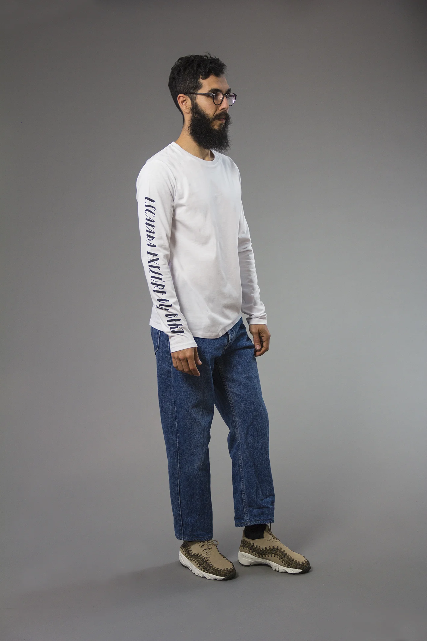 Tshirt_exp_by_pedal_02_w.jpg