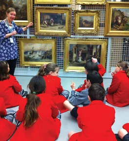 Children discovering the Old Masters on school visit