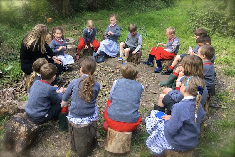 class discussion woods sompting abbotts.JPG
