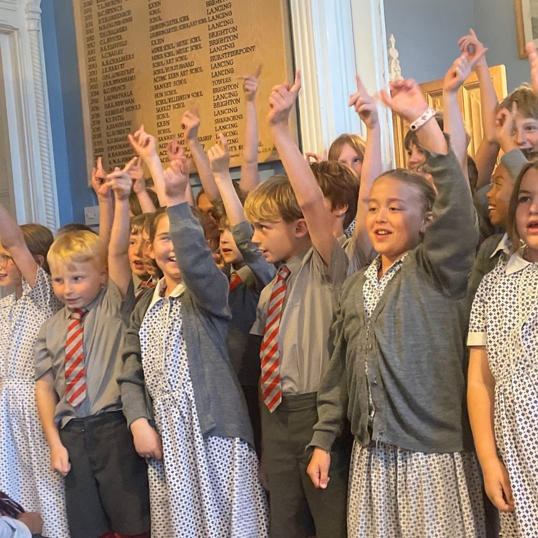 What a lovely musical evening parents were treated to last night at the Summer Concert! Well done to all the children, right from the youngest in Year 3 to our Year 8s, who performed an array of instruments, including the cello, piano, drums, trumpet