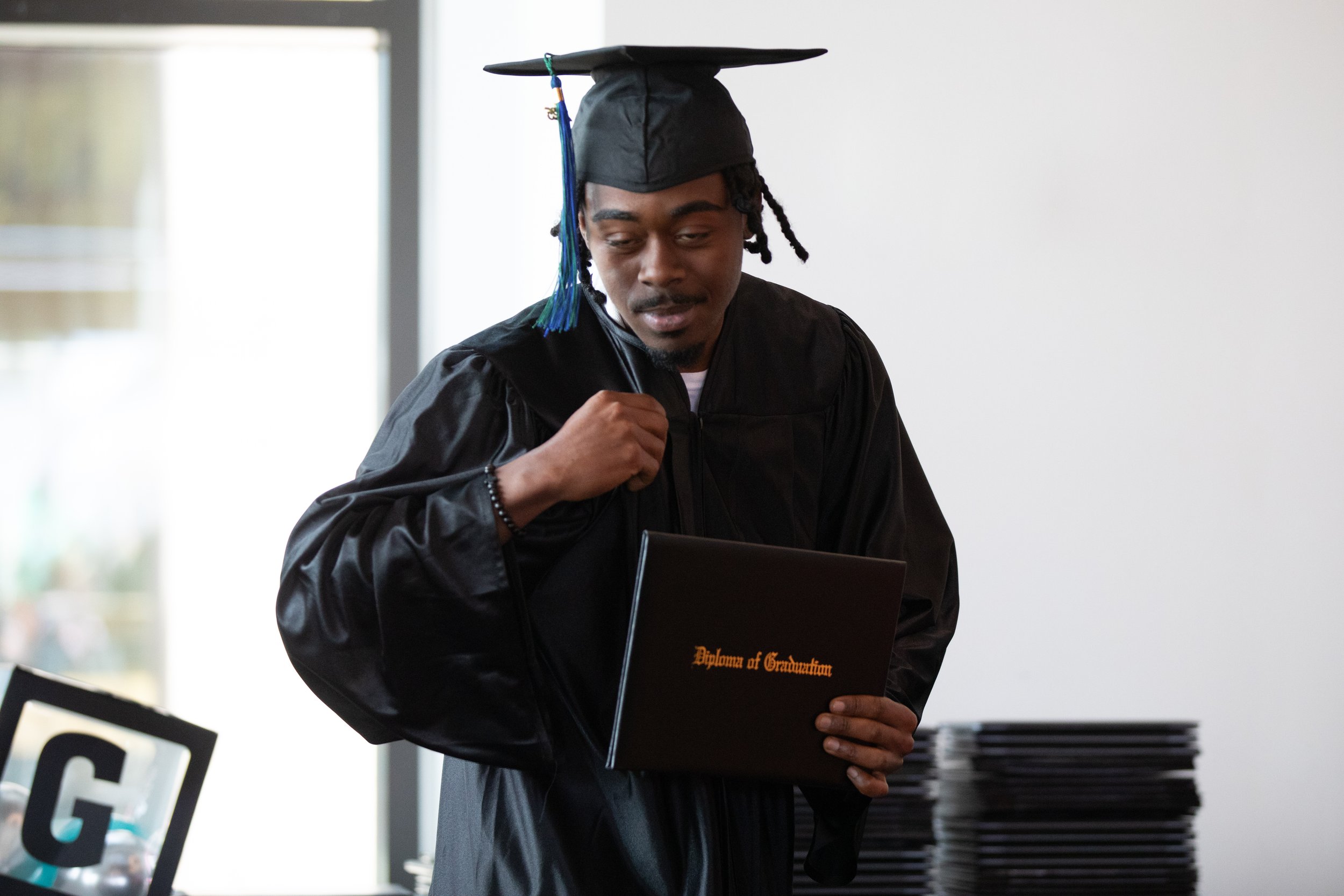 FIVEKEYSGRAD2025-3138.JPG