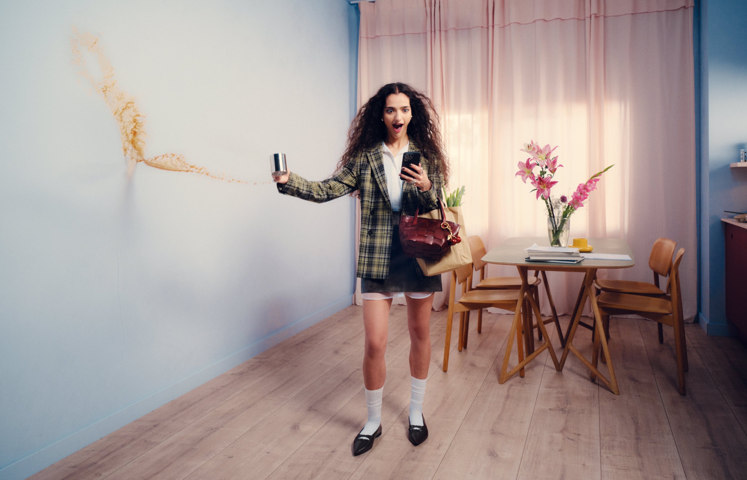 LBZ_Brand_Campaign_17_Coffee_Drop_Premium_0012.jpg