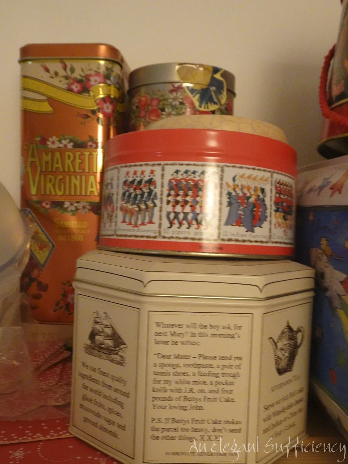 A lovely tin to put things in