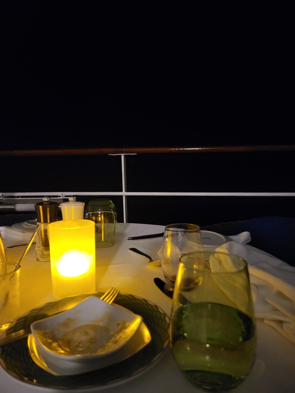 The best table in the South Pacific