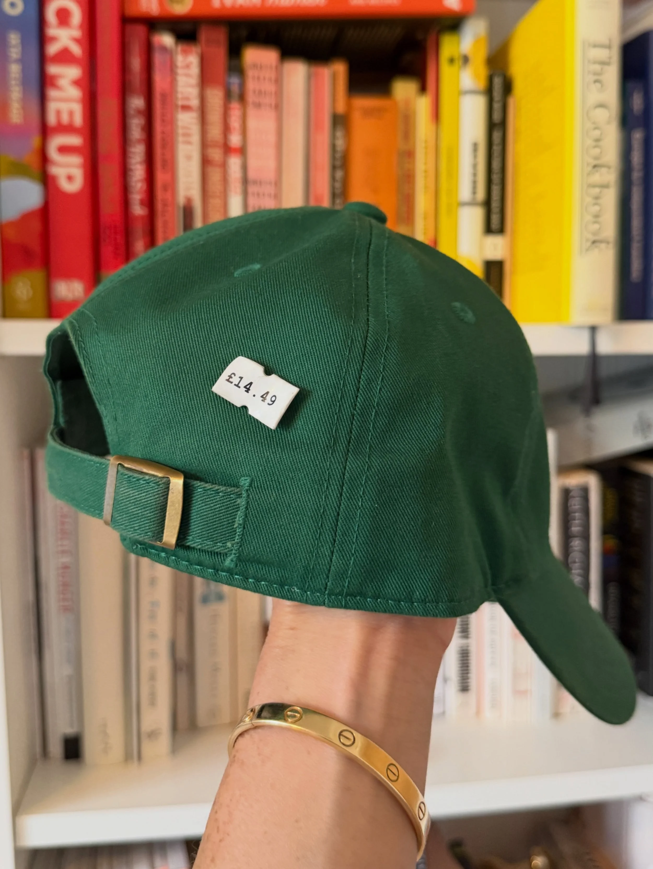 PriceTag Pin Cap.jpg