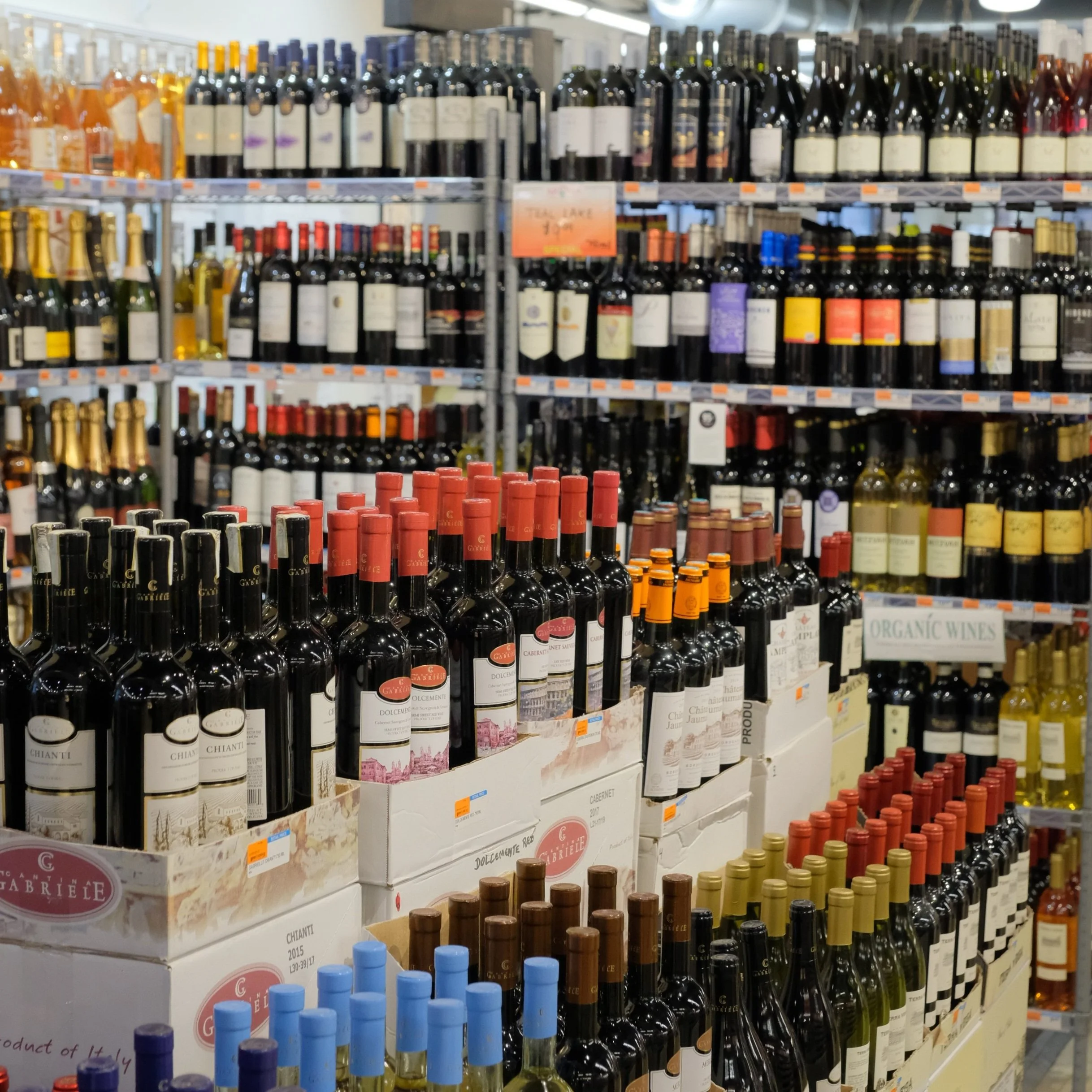 Exceptional Kosher wine selection at Aroma Market, top South Florida Kosher Market