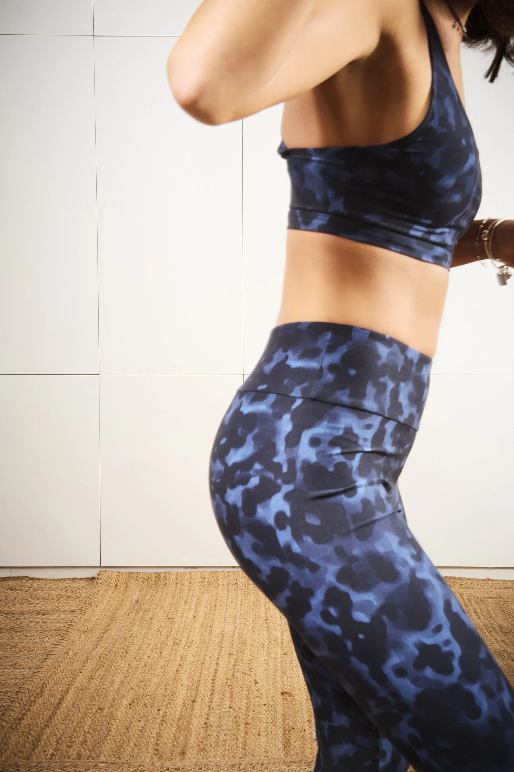 ALAIA leggins + EQUINOX top in blue moon print side teen - STUDIO.jpg