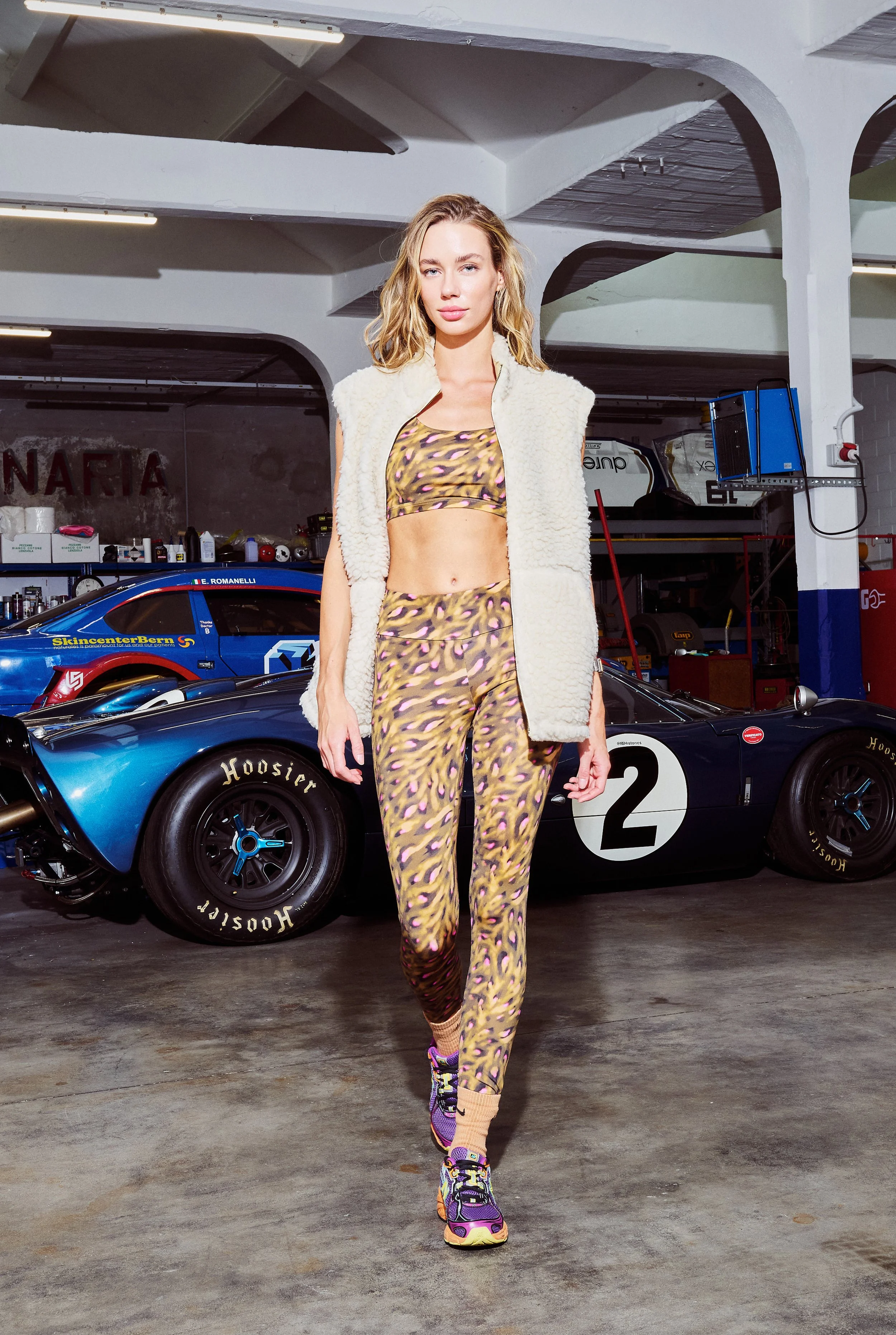 ALAIA leggins + EQUINOX top in tango print front.jpg