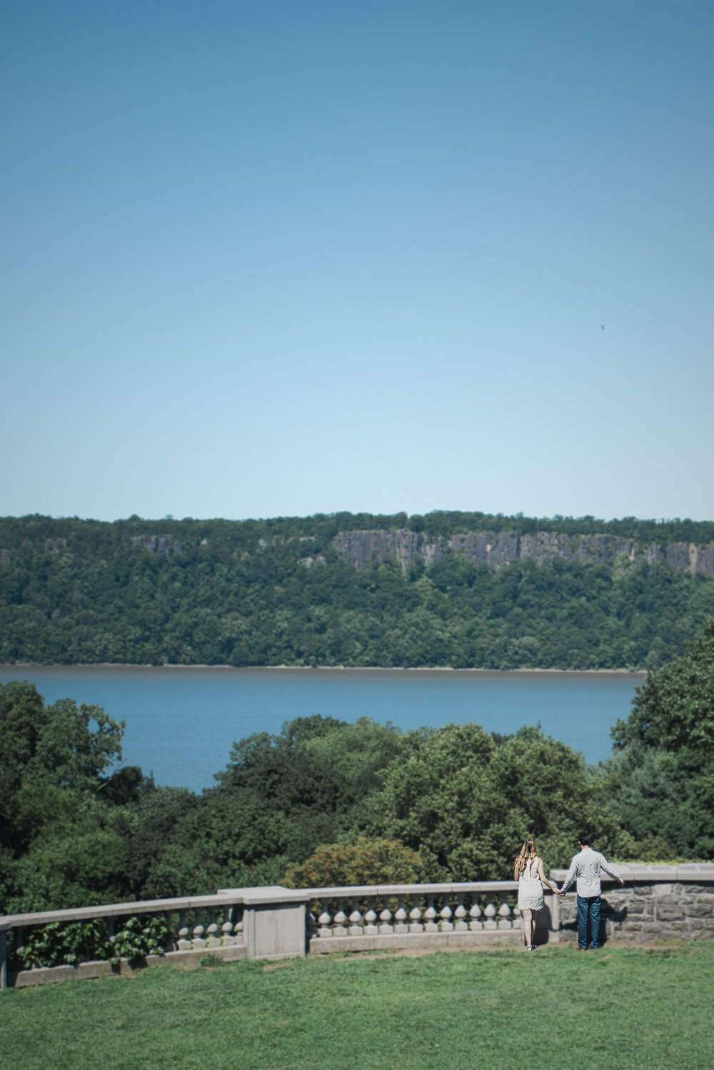 New-York-City-Wave-Hill-Public Gardens-Spring-Engagement-Session-Impressenshi53.jpg