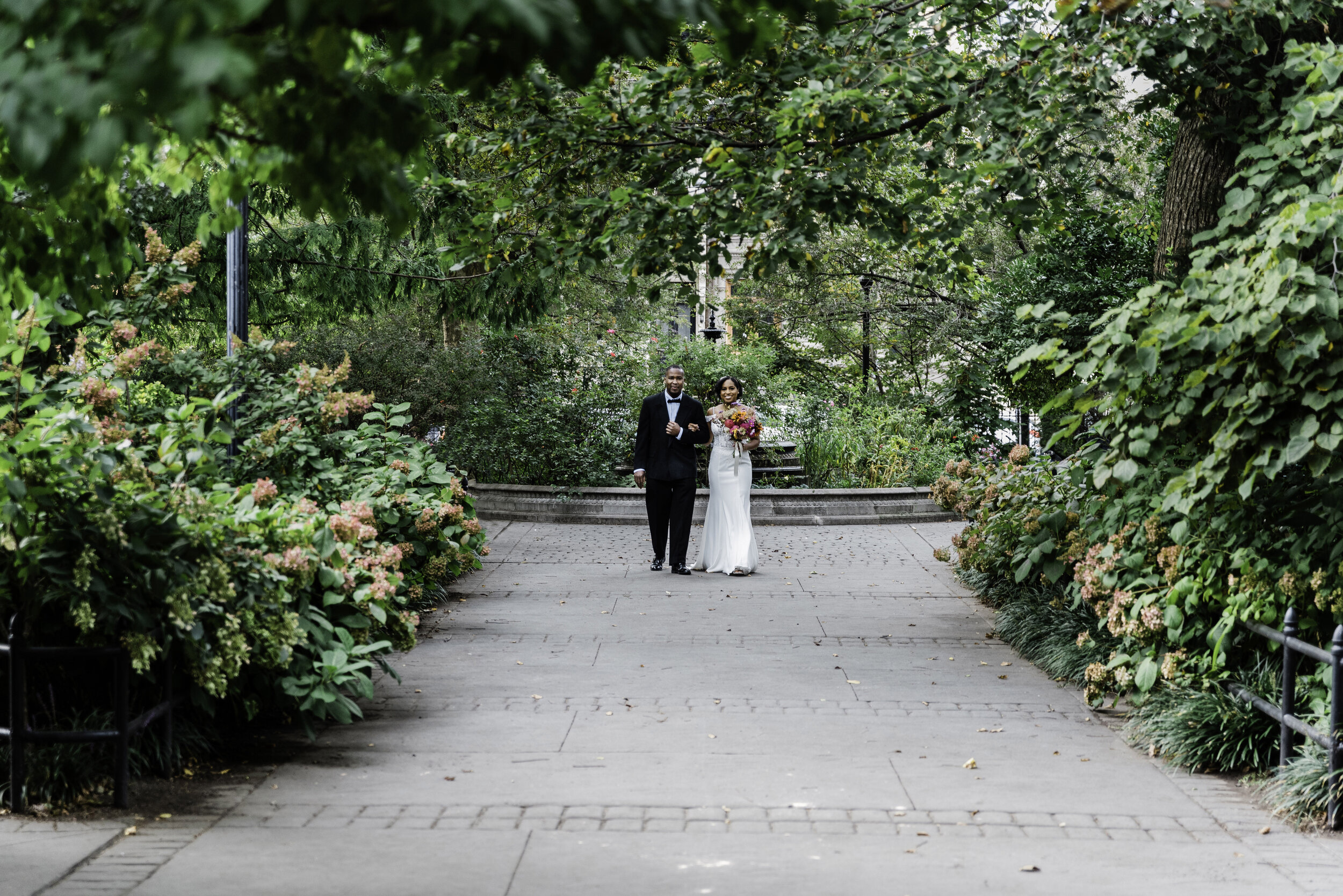 Van-Vorst-Park-New Jersey-Outdoor-Microwedding2.jpg