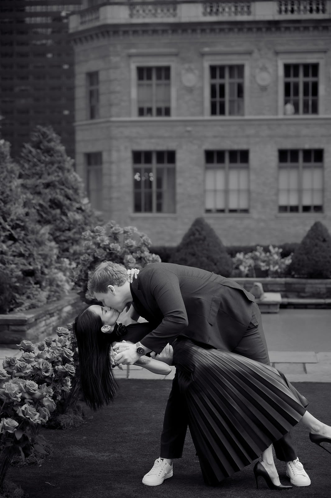 620_loft_garden_engagement_7.jpg