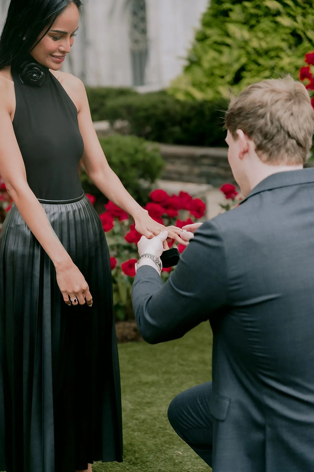 620_loft_garden_engagement_23.jpg