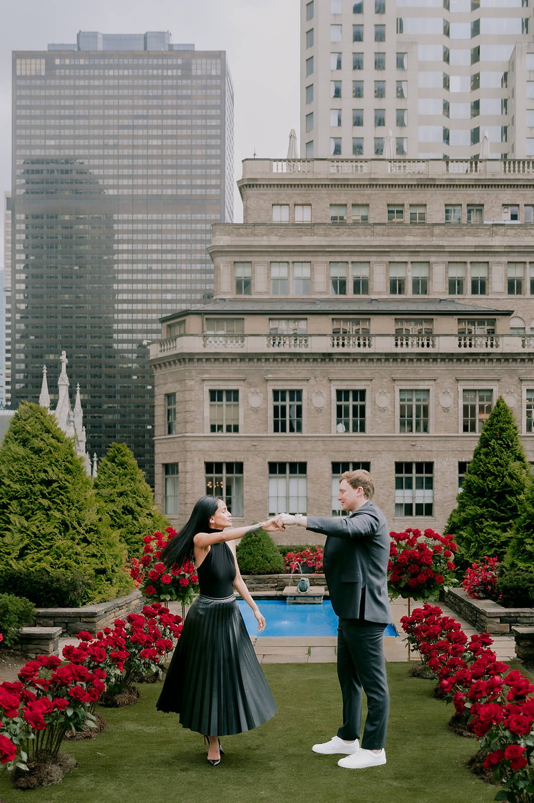 620_loft_garden_engagement_6.jpg