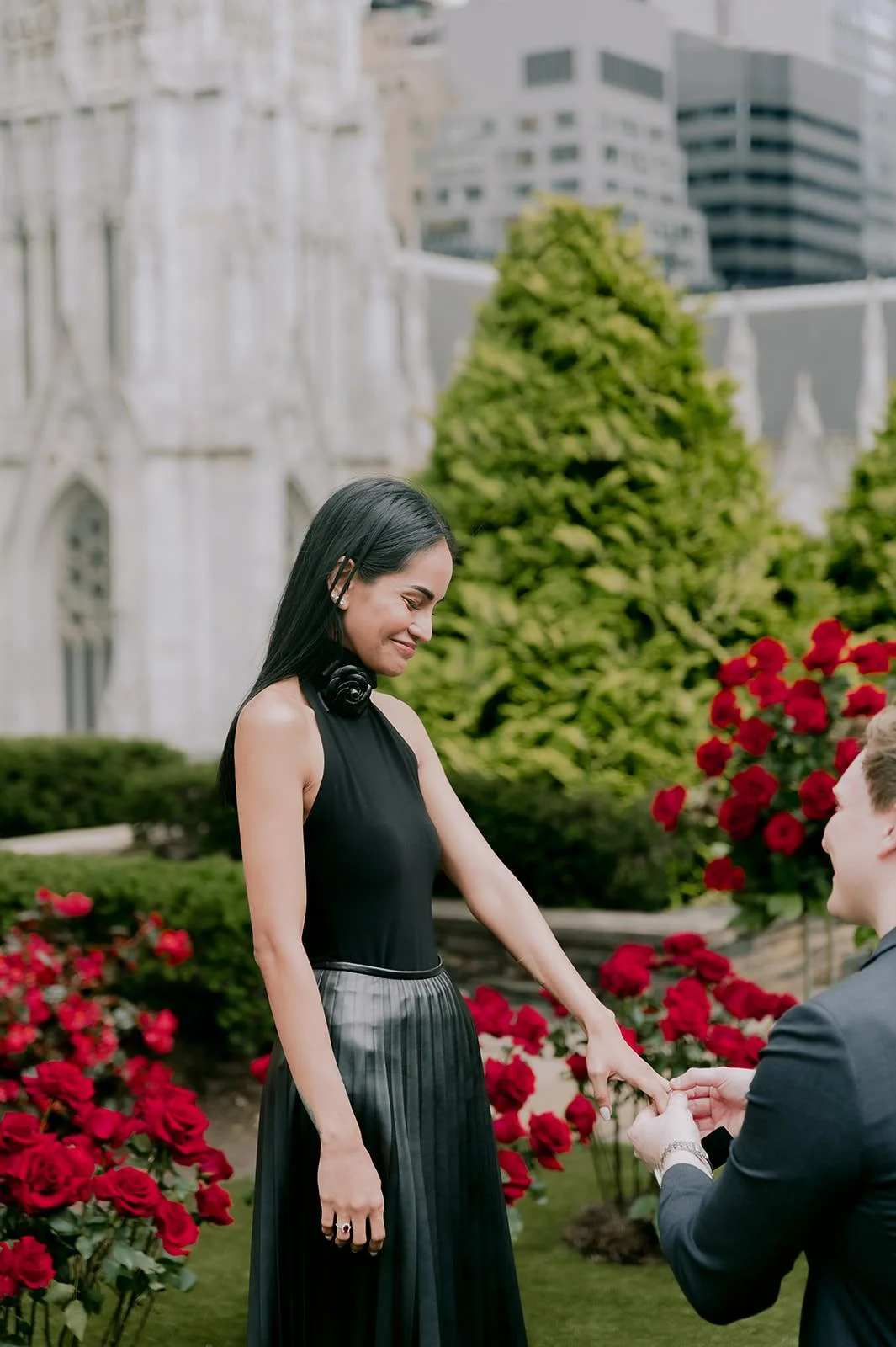 620_loft_garden_engagement_22.jpg