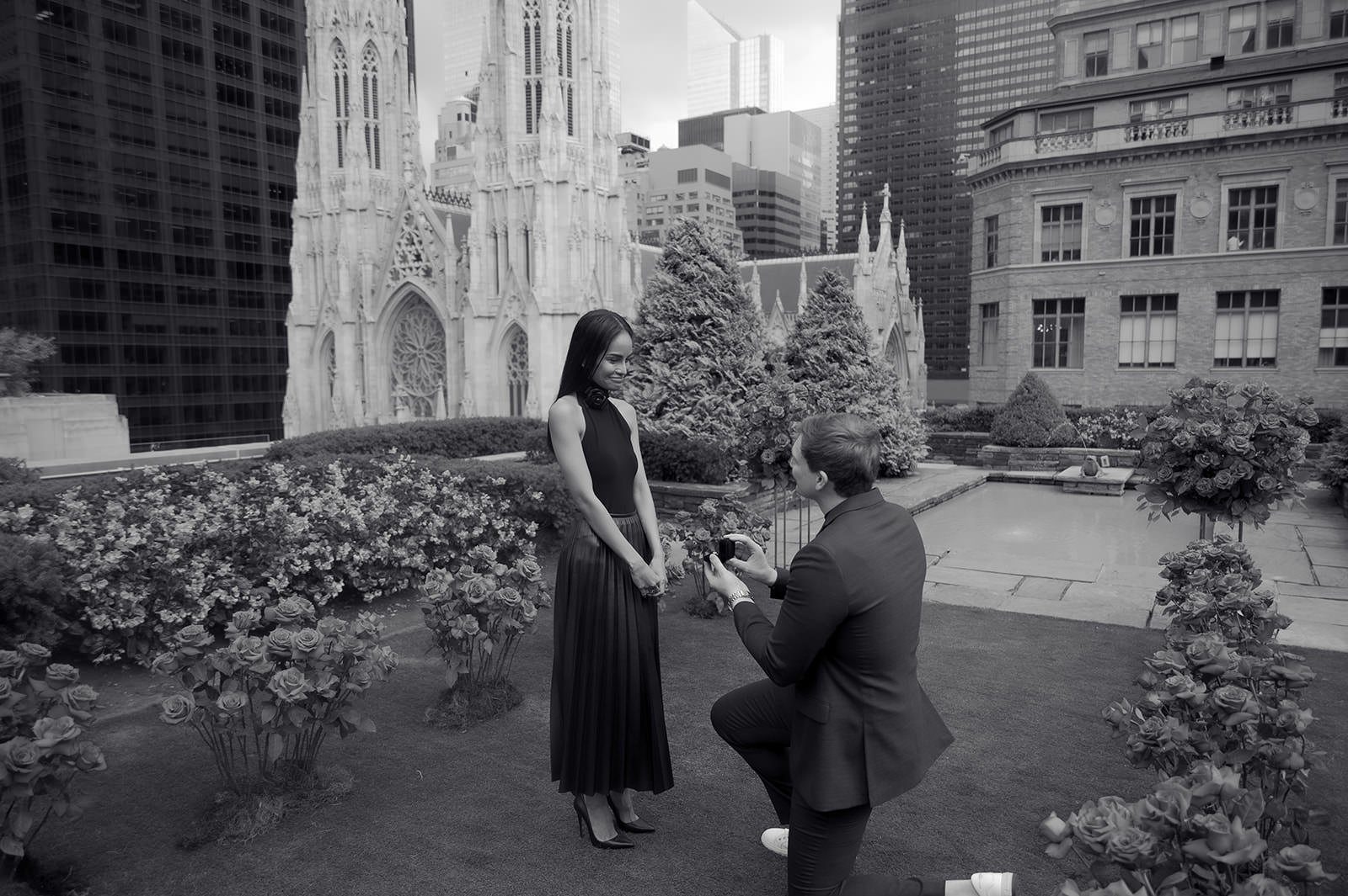 620_loft_garden_engagement_24.jpg