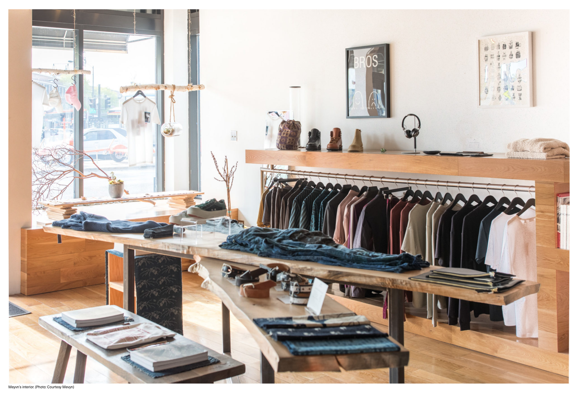 Destination  Chicago   SURFACE 09.png